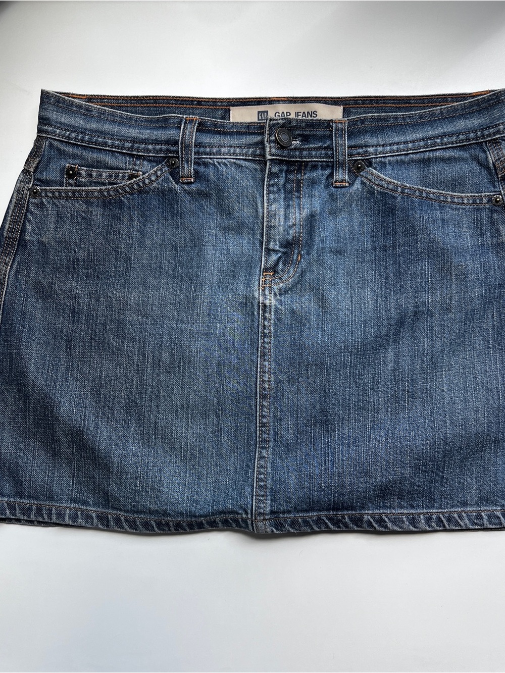 Vintage Y2K GAP Blue Denim Mini Skirt Medium Wash Size 6